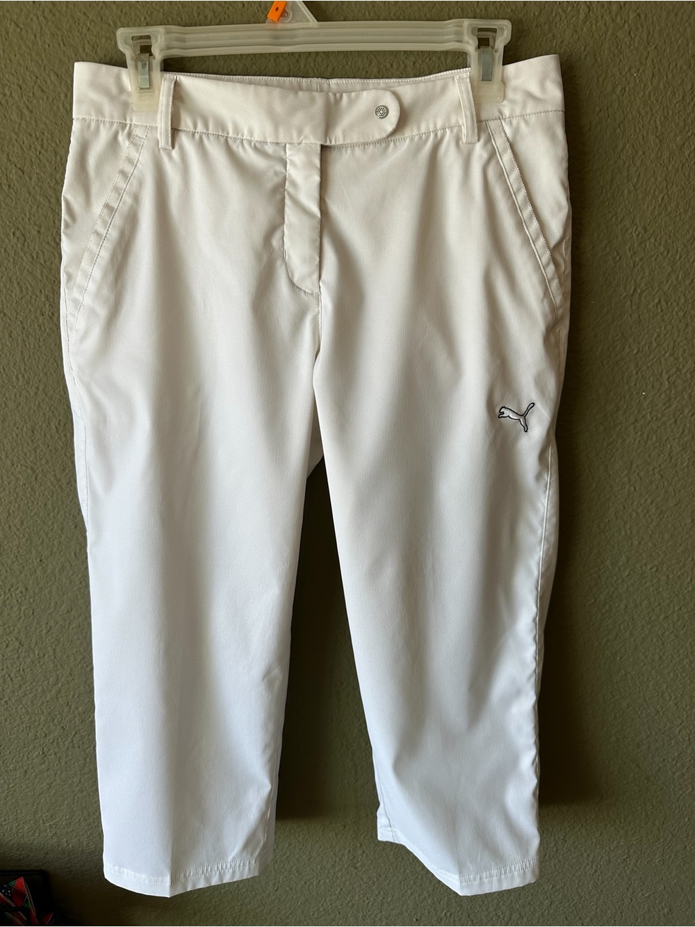 Puma White Cropped Golf Capri Pants with Logo - Picture 1 of 5